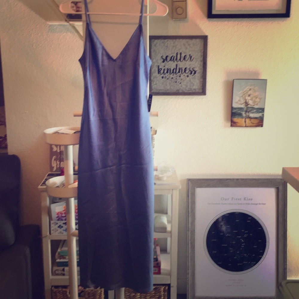 Sky blue silk dress from Express brand new.